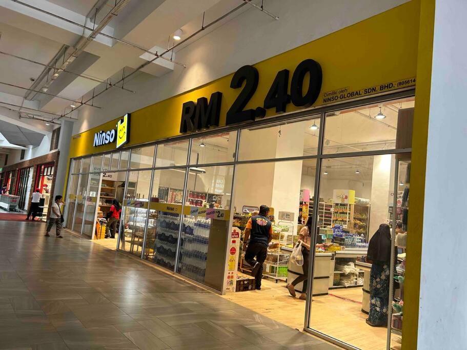 E2 Emporis Kd Sunway Gize Soho *