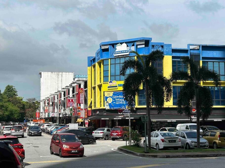 E2 Emporis Kd Sunway Gize Soho Petaling Jaya